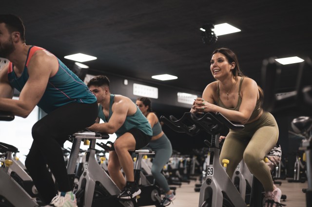 Turn Your Home into a Fitness Hub: DIY Spinning Studio Setup